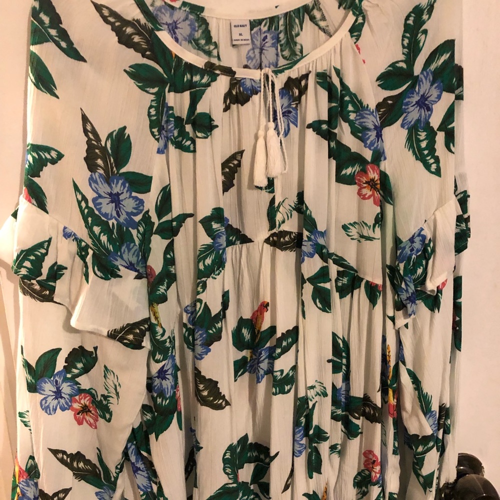 Floral top